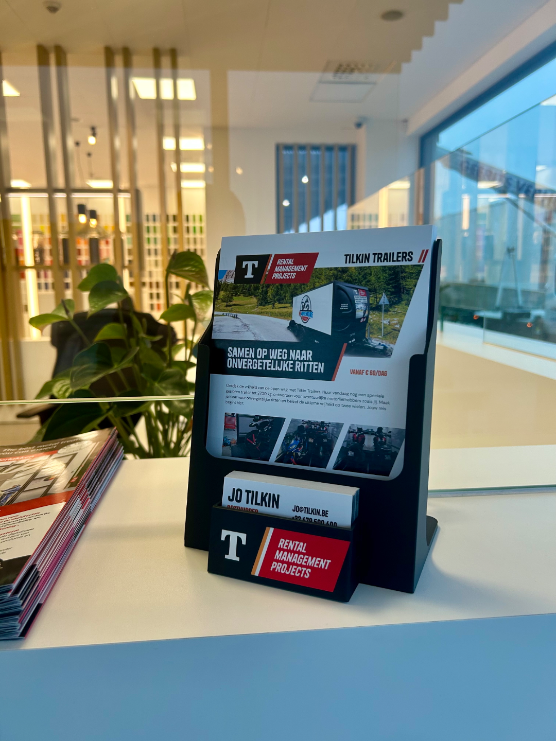 3D Printed Business Card & Flyer Holder Display Stand
