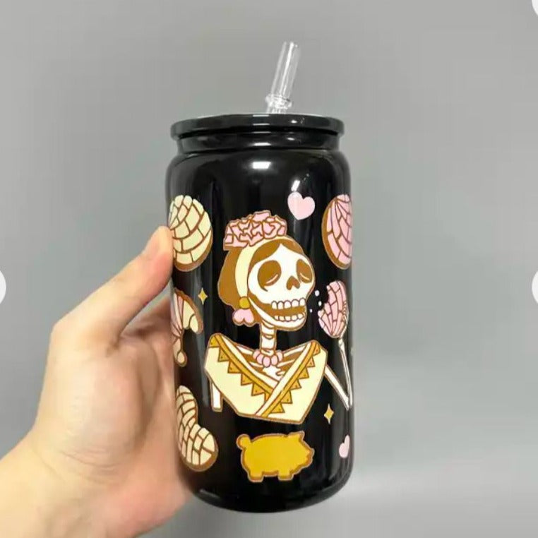 Customized 16oz Black Beer Glass Can with plastic lid.